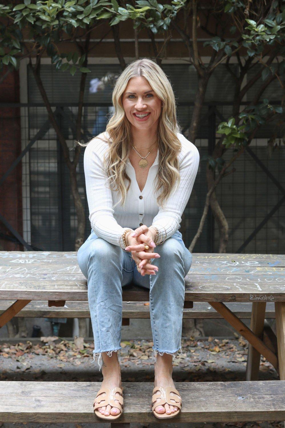 carousel-hero-element image-2