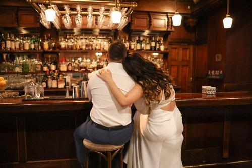 mobile - carousel-hero-element image-4