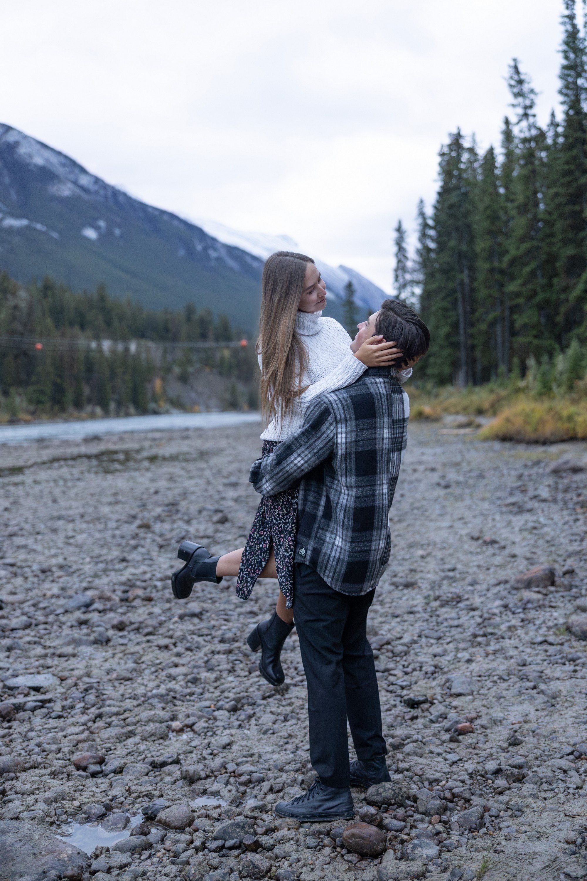 carousel-hero-element image-3